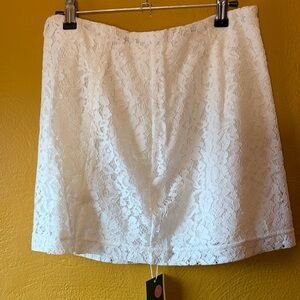HALARA White Lace Skirt NWT SZ Small. Absolutely gorgeous.